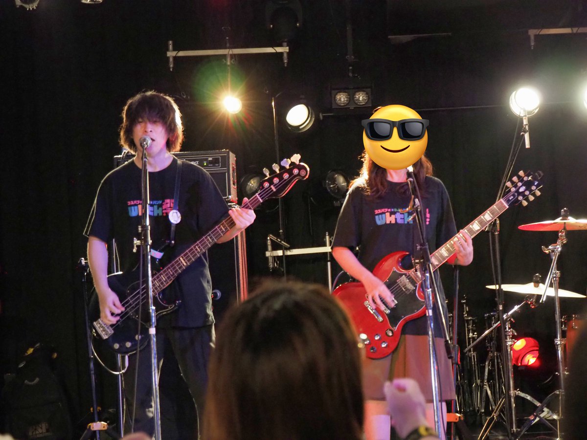 _y_sakaguchi's tweet photo. 09/13 tktkwktk隊で出演させていただいた #Gsky祭 のアーカイブ購入期限が本日23:59までとのこと！(視聴は購入から14日間)
会場フル活用のおもろいステージができたなと思うのでまだ観れてない方はぜひよろしくお願いします！
(写真) なゆさん @nayu_carolamp

◆購入ページ
https://t.co/drlqPyeu5z https://t.co/wWiI4rrNZm