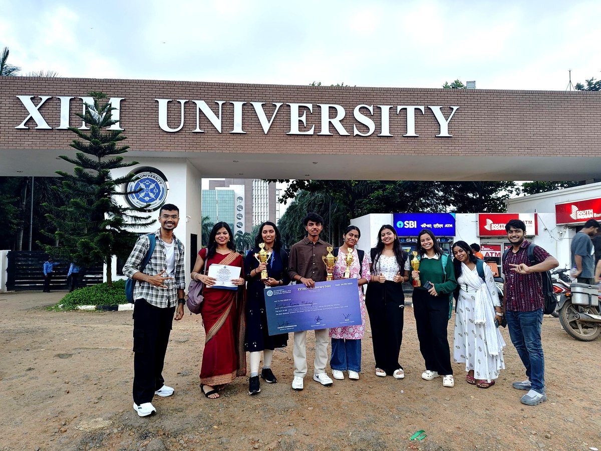 Silicontech_bbs's tweet image. Congratulations to Team Silicon for their achievements at Xythovia 2025, held at XIM University, Bhubaneswar (23–24 Sept 2025).

#Xythovia2025 #ProudMoment #SiliconSilver25 #Silverjubilee #25YearsOfExcellence #SiliconUniversity #SiliconTech  #ProudSiliconite #Siliconite