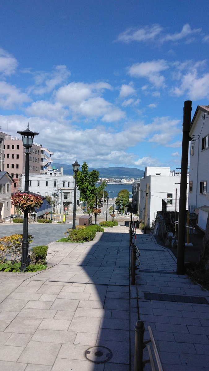 professor_UK's tweet photo. 函館　天気よし
お散歩日和 https://t.co/QA7IXHIa0e