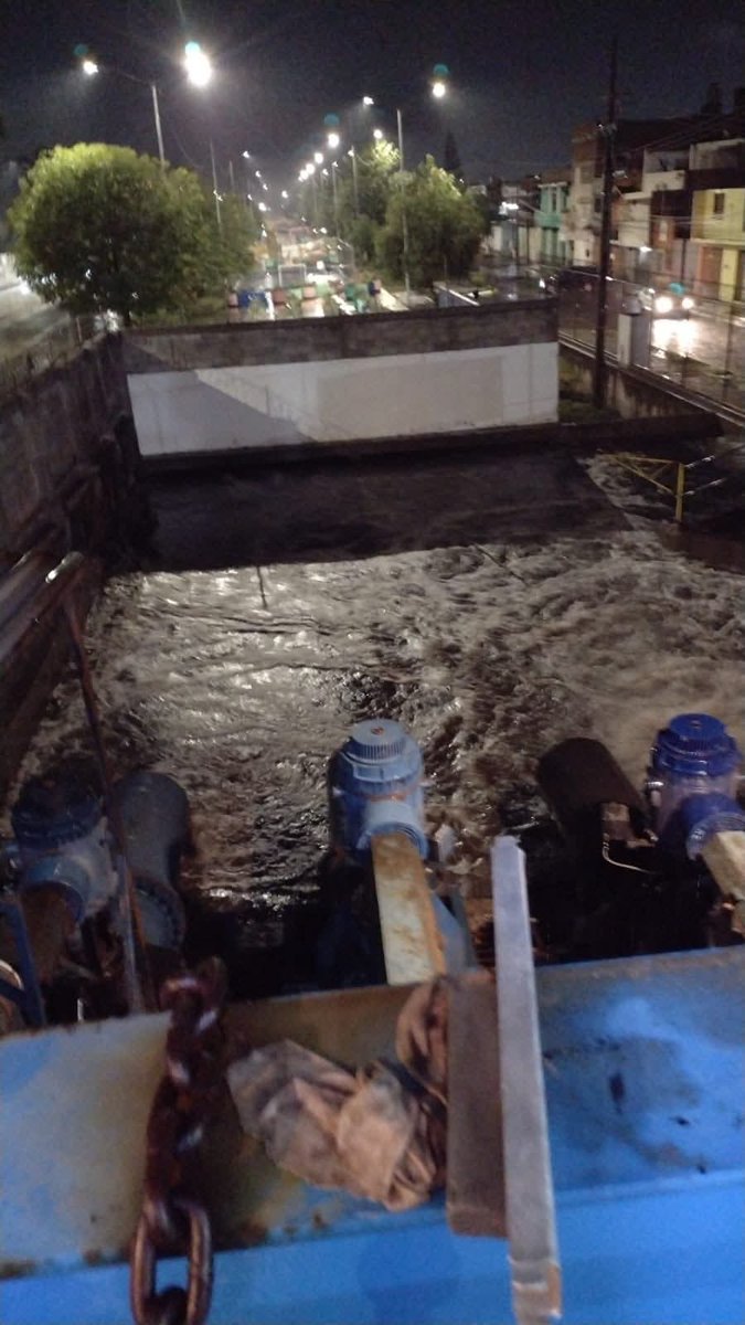 🌧️ nuestro Grupo Tormenta se encuentra desplegado en diversos puntos del municipio para brindar atención a encharcamientos presentados.

📍Monitoreamos cada uno de nuestros equipos para brindar la debida atención ante cualquier eventualidad. 

#Irapuato27 #ElAguaNosUne