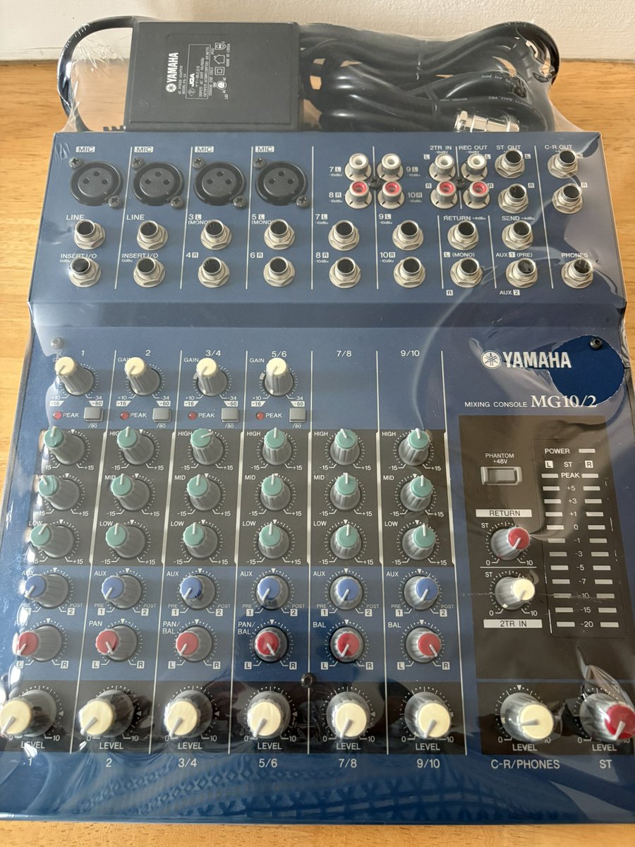 Yamaha MG10/2 アナログミキサー 新しく届く 古いミキサー YAMAHA MG10/2 - ☆航空無線と