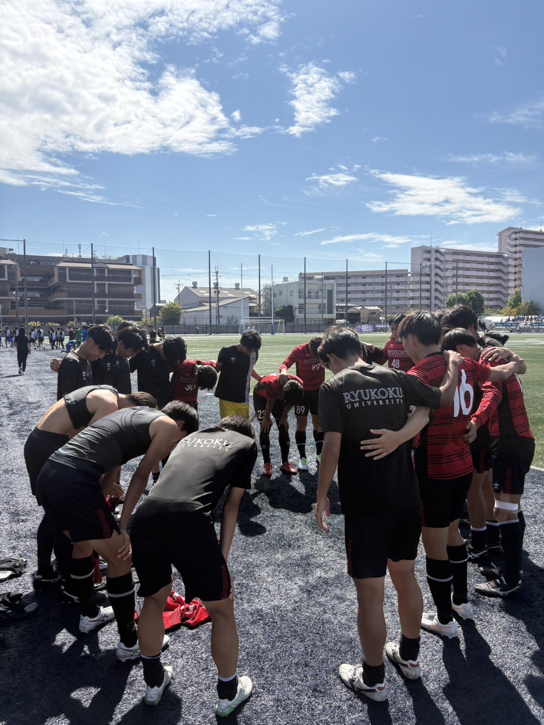 龍谷大学サッカー部　ユニフォーム F-oRKLVa4AAn-EZ.jpg