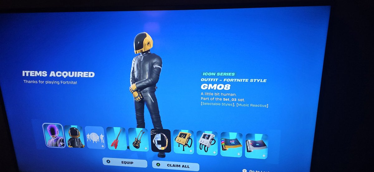 my son picked up the Daft Punk bundle for himself using code #Wyldstyl3 #fortnite <a href="/R3alWyldstyl3/">Wyldstyl3</a>