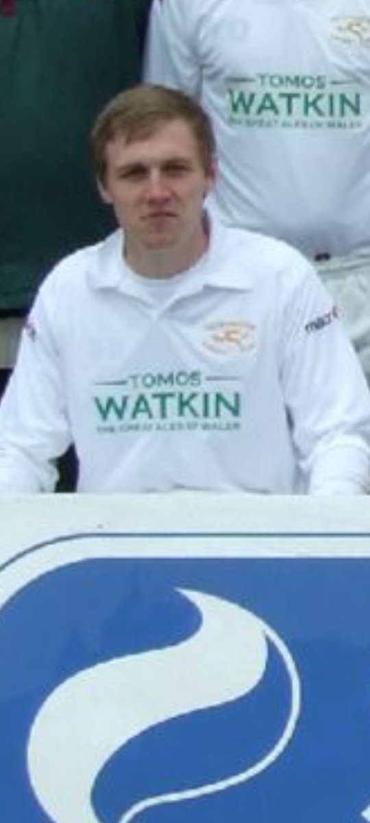 Signing announcement 🚨🚨🚨 

Sam Davies has officially returned to the club for what will be his 3rd stint with us at Ynys. 

We're really looking forward to seeing what Sam can bring to the side next season. 

Welcome back Sam 🙌🏻 💛💚💛💚