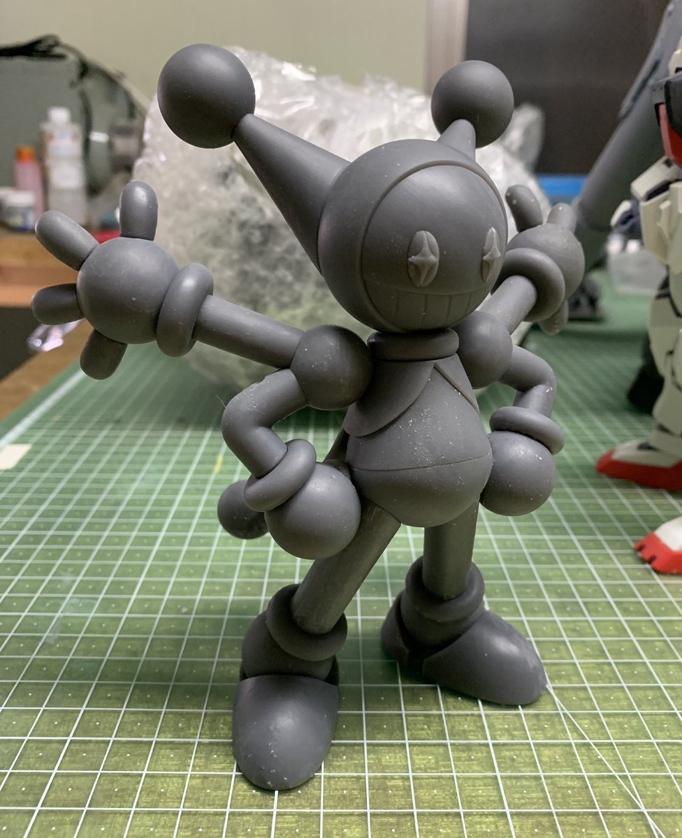 以前製作していたトイです。 いつかは量産品を発売できると誓います。😃