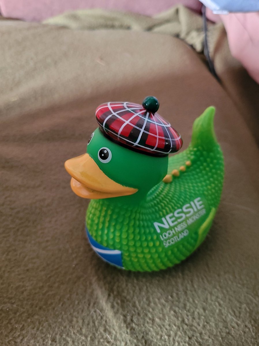 Made mom laugh soopaw hard! 🤣🤣🤣🤣🤣🤣 Thank you for her real Nessie Arthur! <a href="/Price27P/">Arthur 🐶🐾</a> <a href="/NicPrice22/">Nicola Price 🐶🌼💙</a>