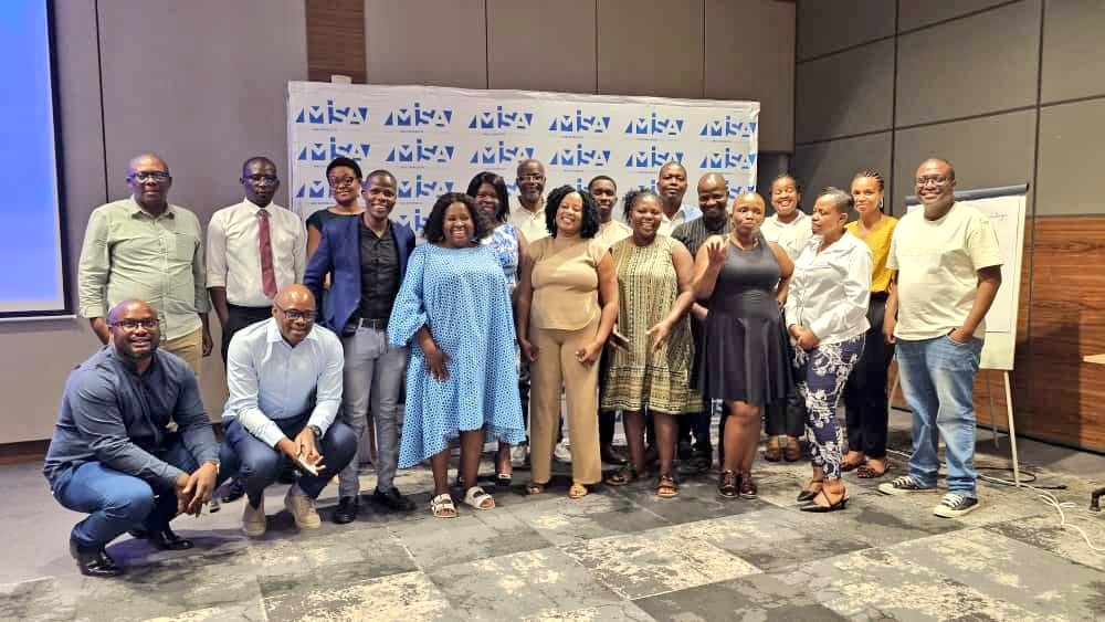 NewMisa_Lesotho's tweet photo. 🤝🏽 On 22 Sept, #MISALesotho joined the BRAVE–MISA Coordination Meeting in Windhoek.
✔️ Stronger collaboration across chapters
✔️ Standardised financial processes
✔️ Sharing advocacy best practices
Thanks @MISARegional & sister chapters!
#BRAVEProject #FIFAfrica25 https://t.co/SPQt4L3XKx