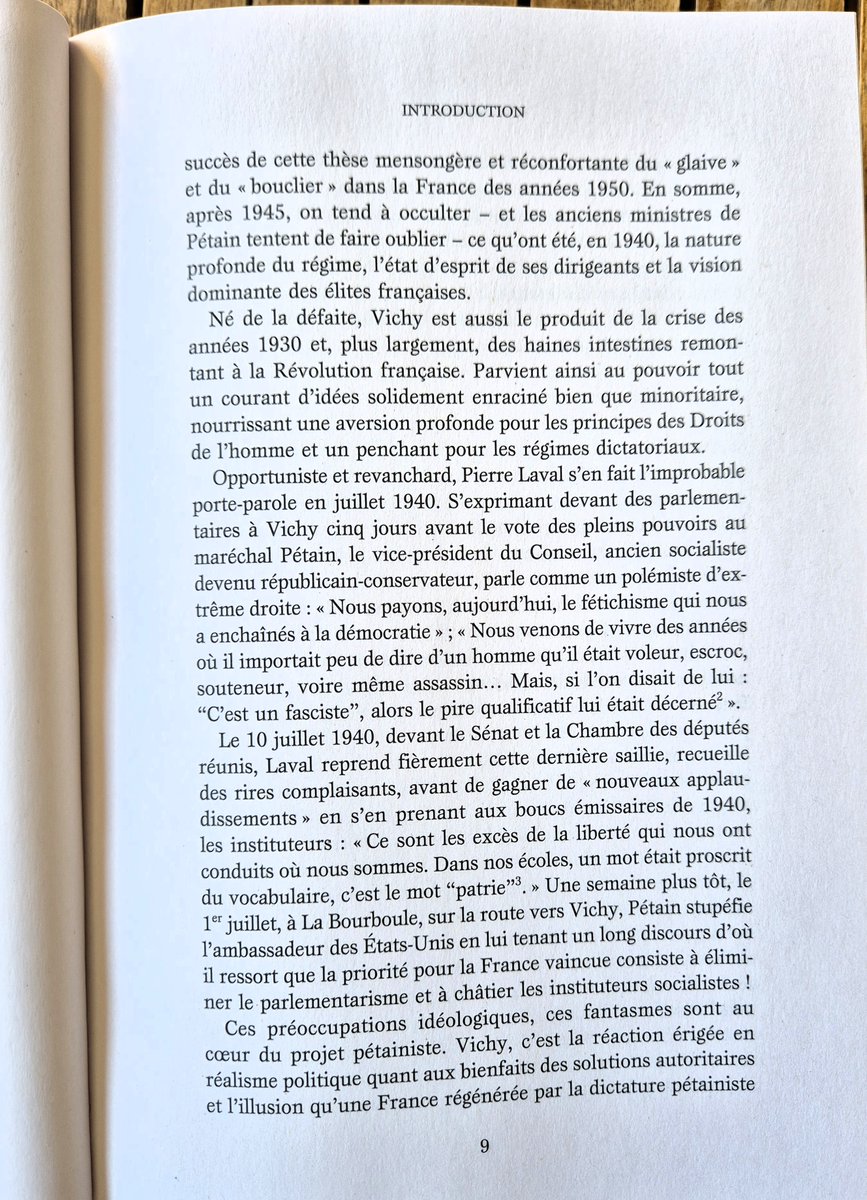 Laurent Joly (dir.), Vichy. Histoire d'une dictature (1940-1944).
En librairie le 2 octobre.