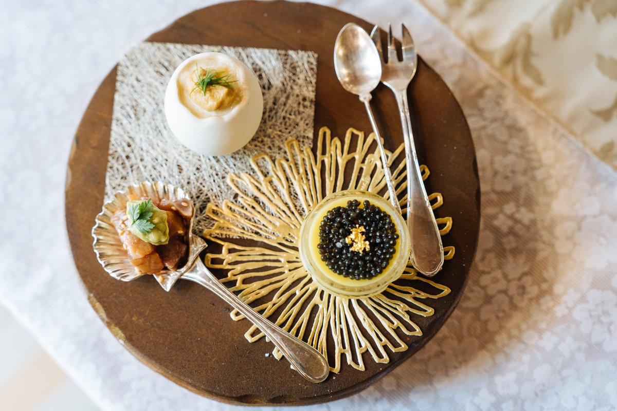 auto_reserve's tweet photo. 🧑‍🍳AutoReserve Magazine Interview👩‍🍳

"Une Fleur," introduced as one of Japan’s renowned restaurants,
We spoke with the owner, Hitomi Ito.

Ms. Ito shared her thoughts on wanting to do something for others through "cooking."
We delved into her feelings about how she has approached cooking and walked this path.

✍️Full interview available here：
https://t.co/KLRTqeANfn

📍Restaurant Details：
https://t.co/kRi7qHEIE4

#autoreserve #restaurant #reservation #japan #gifu #takayama #french #unefleur