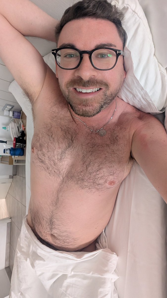 Good morning vibes feeling fresher now I have bought up with sleep. #SaturdayVibes #holiday #hairy