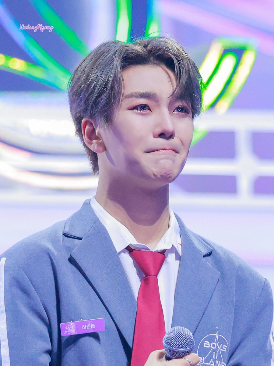 kukira senyum manis ternyata nangis kucing