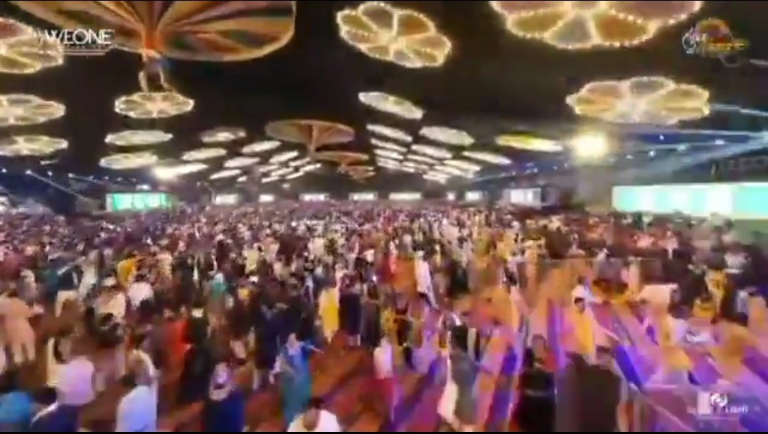 Tarun Rathi (@itarunrathi) on Twitter photo ये दृश्य सूरत के सुबह 3:30 बजे के हैं। सूरत के लोग ऑपरेशन सिंदूर गरबा खेल रहे हैं।
<a href="/narendramodi/">Narendra Modi</a> <a href="/JPNadda/">Jagat Prakash Nadda</a>
<a href="/AmitShah/">Amit Shah</a> <a href="/BJP4India/">BJP</a>
#Surat #Garba #OperationSindoorGarba
#DigitalIndia ये दृश्य सूरत के सुबह 3:30 बजे के हैं। सूरत के लोग ऑपरेशन सिंदूर गरबा खेल रहे हैं।
<a href="/narendramodi/">Narendra Modi</a> <a href="/JPNadda/">Jagat Prakash Nadda</a>
<a href="/AmitShah/">Amit Shah</a> <a href="/BJP4India/">BJP</a>
#Surat #Garba #OperationSindoorGarba
#DigitalIndia