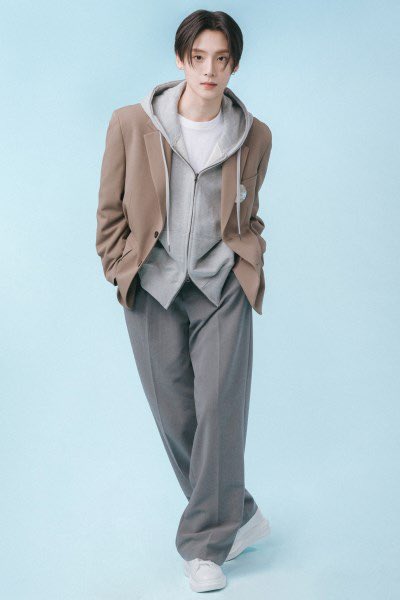 ₍ 📸 ₎ PHOTOS 

Des photos de #SANGWON durant l'exposition BOYS2PLANET ont été divulgués
(2/2)

#ALD1 #ALPHADRIVEONE #알파드라이브원 #LEESANGWON #상원 | 🦈