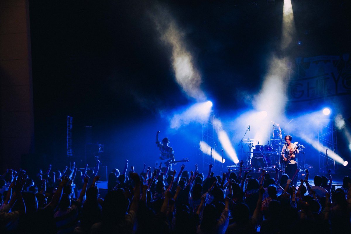 LOCAL_CONNECT's tweet image. 【📸LIGHT YOU 2025📸】

LOCAL CONNECT pre.
LIGHT  YOU 2025

BURNOUT SYNDROMES
@burnout_live 

Photo by @momoko_8k 

#LOCALCONNECT
#ローコネ 
#LIGHTYOU2025