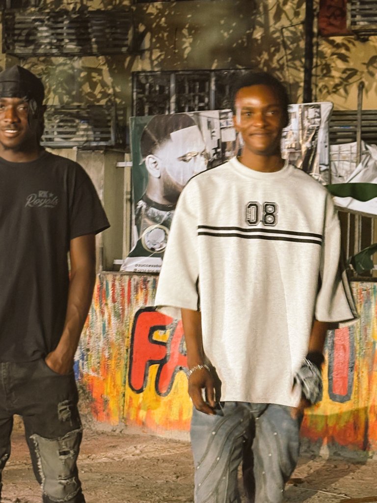 Oclayofficial's tweet photo. 3gga
#Neighborhood https://t.co/HvQqjsoHfI