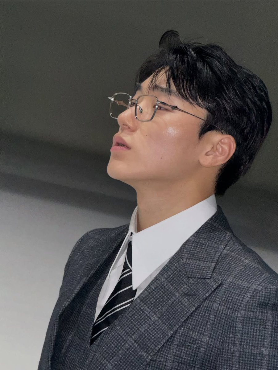 can i kiss you? 🥺