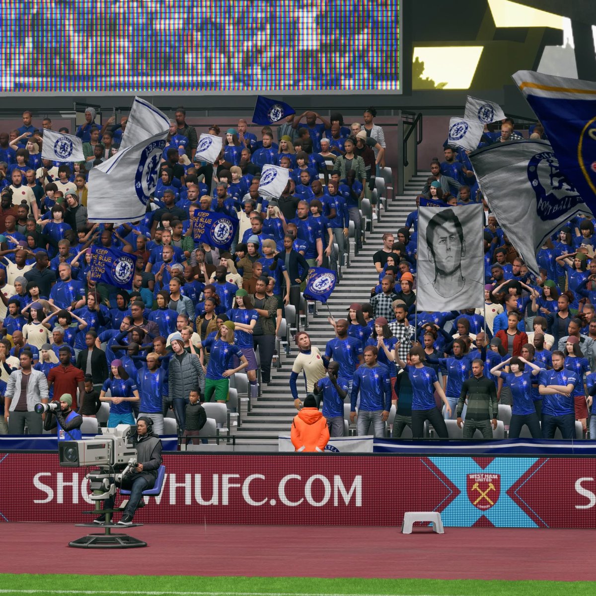 TLGFIFA's tweet photo. FC 25 | Madueke &amp; Palmer Sink Hammers | West Ham - Chelsea | 🇬🇧 Premier League | MD5

London Stadium, England | 21 September 2024 | 12.30 | World Class

📺 Watch the full match here 👉 https://t.co/PmK7gBHI95

#FC25 #Chelsea #PremierLeague #WHUCHE #WestHam #Matchday #PS5 #TLGFIFA https://t.co/75LVBSvMrl