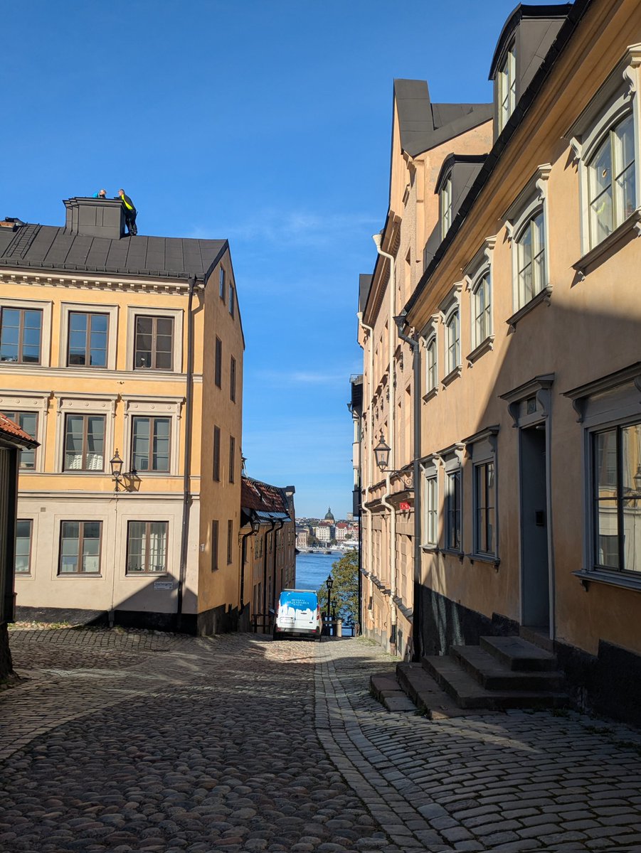 🇸🇪DAY３🇸🇪
セーデルマルムで古着とコーヒーと景色。
POP StockholmとMarley Coffee
お気に入りのスポット☕️🌼🌈✨