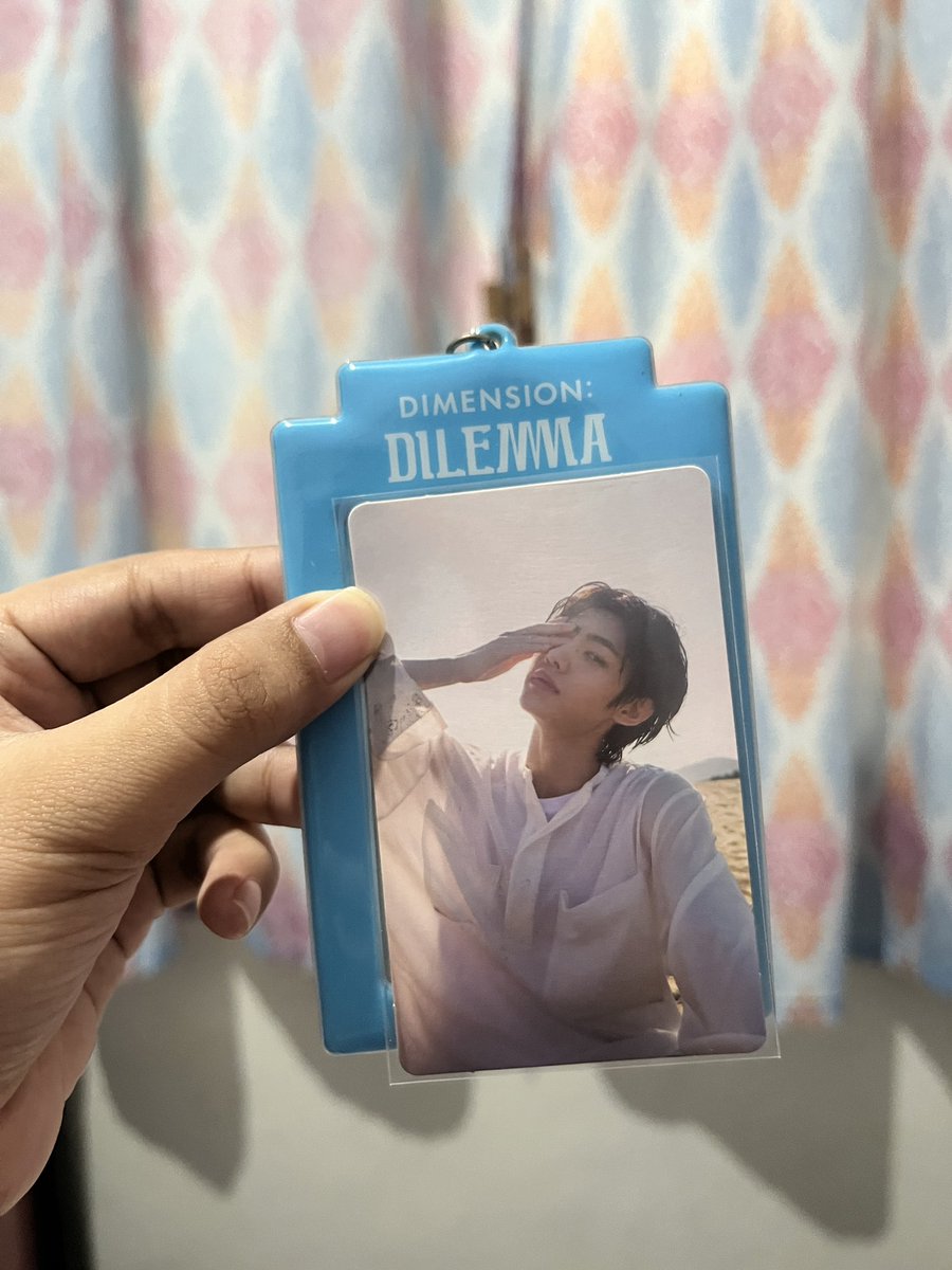 129CARRT's tweet photo. wts lfb ph enhypen ! 

sunghoon dimension dilemma weverse pob with buscard
- ₱200
- taguig

 park sunghoon https://t.co/MI9CfcyKrG
