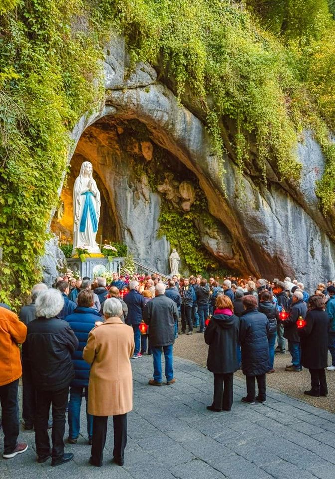 JustAdaugoijele's tweet photo. Our Lady of Lourdes, pray for us https://t.co/K205AHxof2