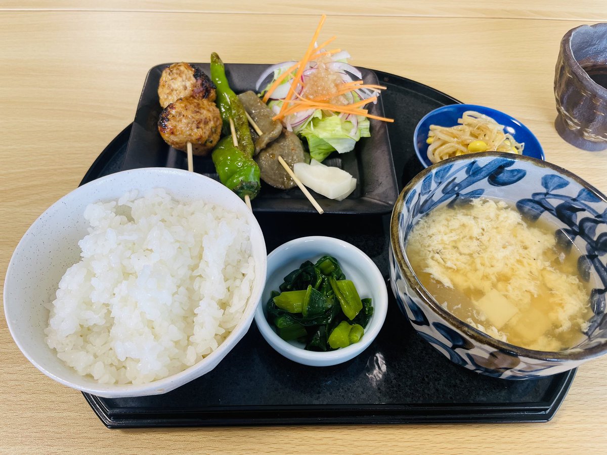 今日は朝ごはんが最高すぎて景色が最高すぎて幸せ気分でした
昨日も美味しいもの食べました
最近ちょっっっっっっっと太った気がします気がしてるだけです🐷