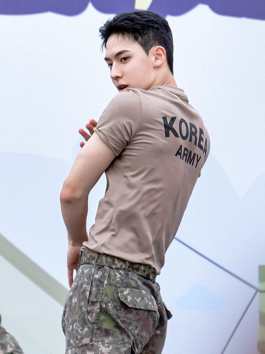 ooo1ne's tweet photo. 250919 지상군페스티벌 #송재원 #KiDo https://t.co/OtZgCrZlGr