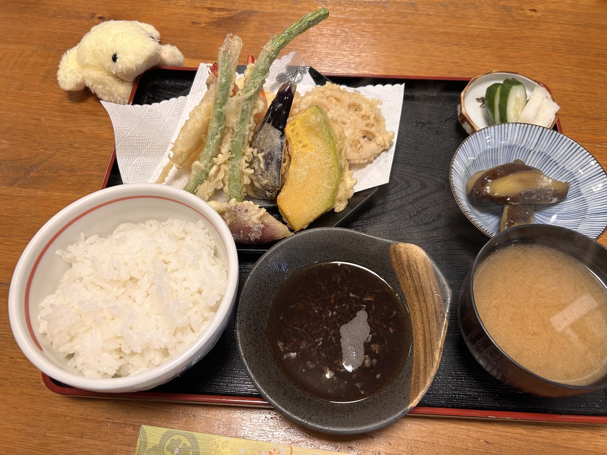 jas_no_ie's tweet photo. #けろ散歩
もけろさんをお迎えしました！
名前はめろちゃんです。 https://t.co/jPPedNCff0