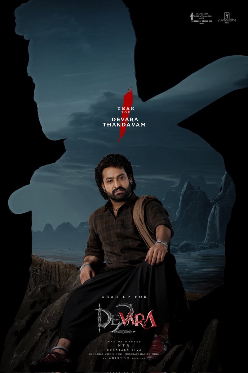 NTRArtsOfficial's tweet image. It’s been one year since HAVOC struck the shores, trembling every coast… and the name the world remembers is #DEVARA 🌊
Be it the FEAR it unleashed or the LOVE it earned, the streets will never forget 🔥
Now gear up for #Devara2 ❤️🔥
Man of Masses @tarak9999
A #KoratalaSiva…