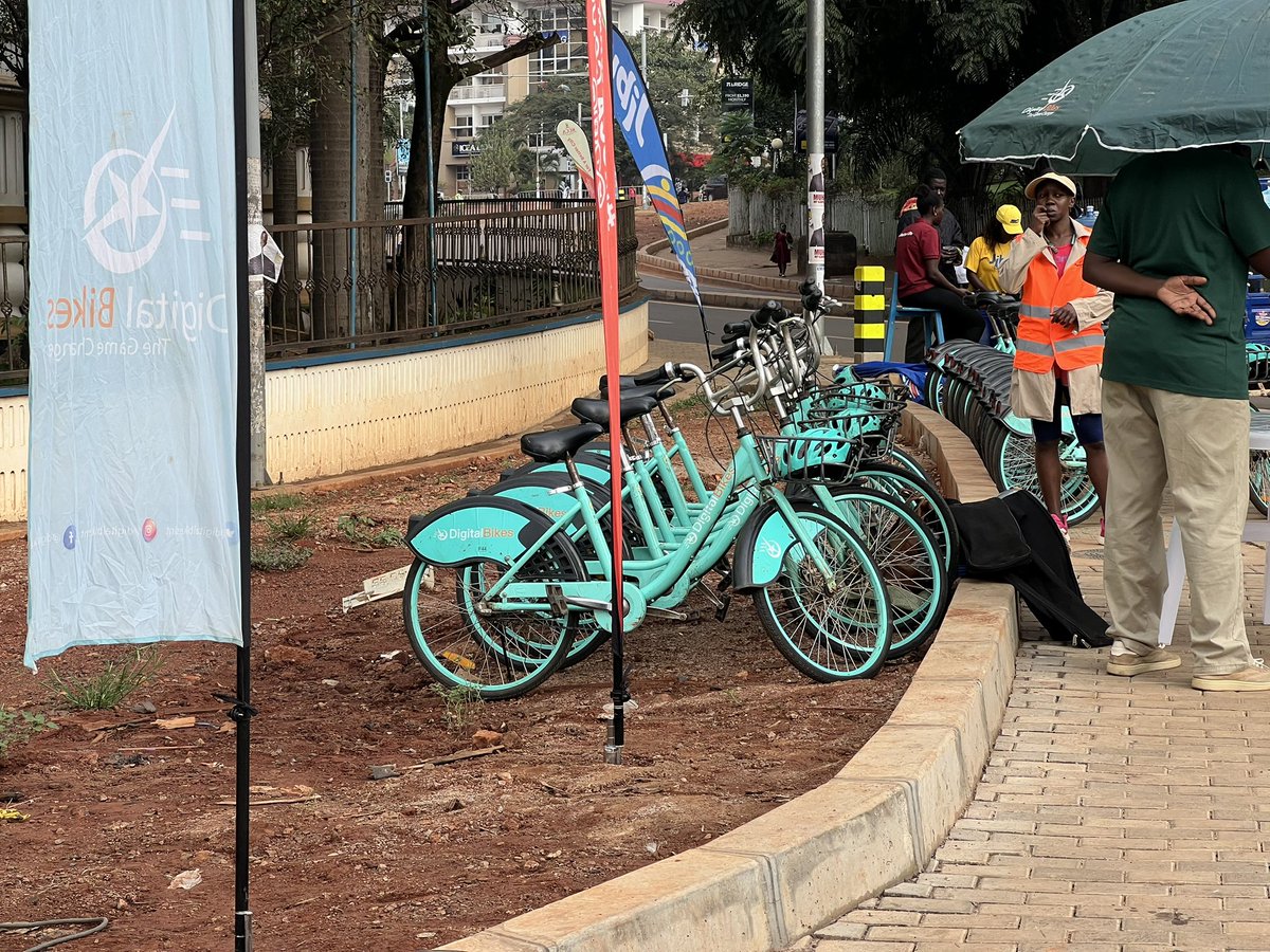 Daniel Lutaaya tweet media