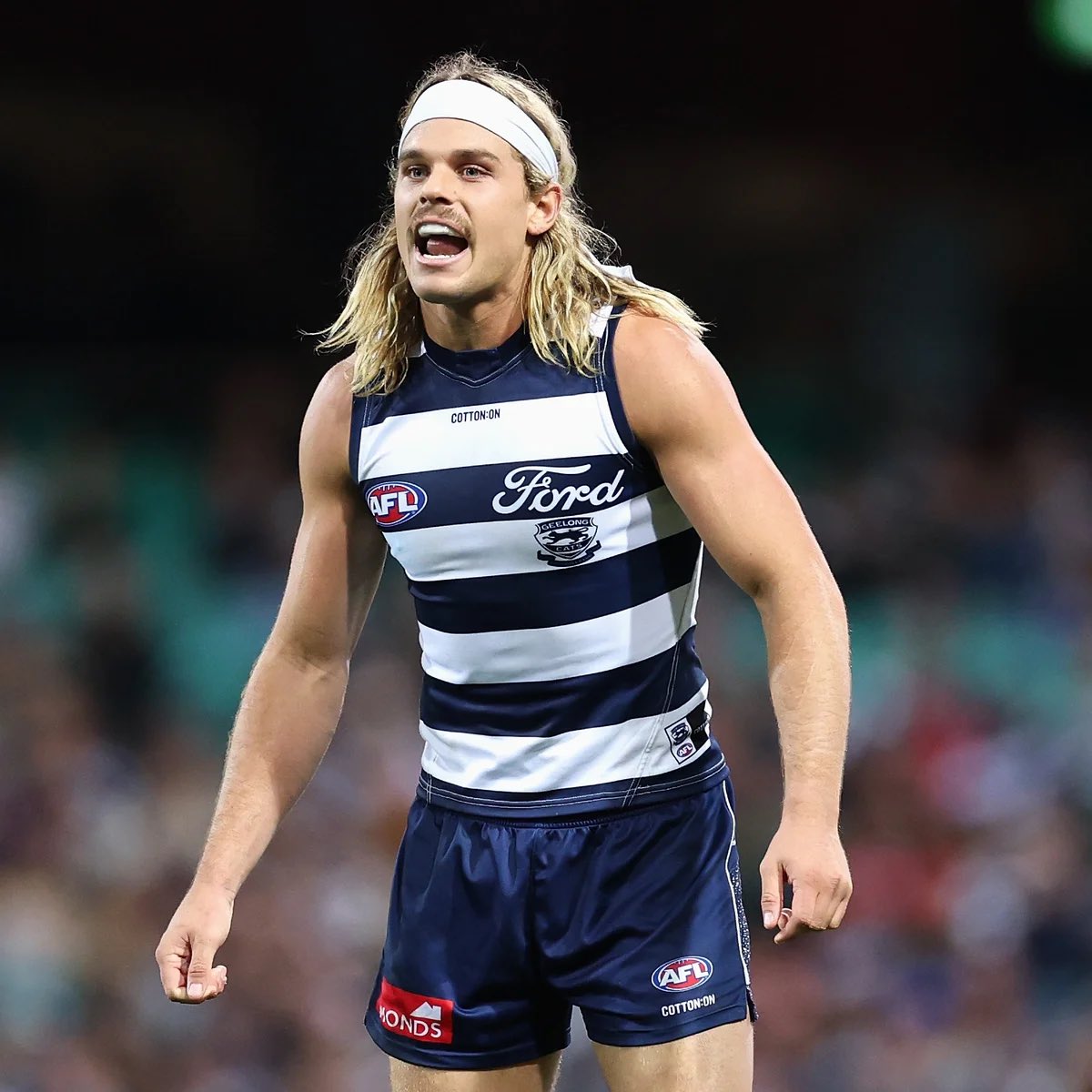 kdizz_N7's tweet image. All I see whenever Bailey Smith is on the screen. 
#AFLCatsLions #AFLGF #AFLGrandFinal
