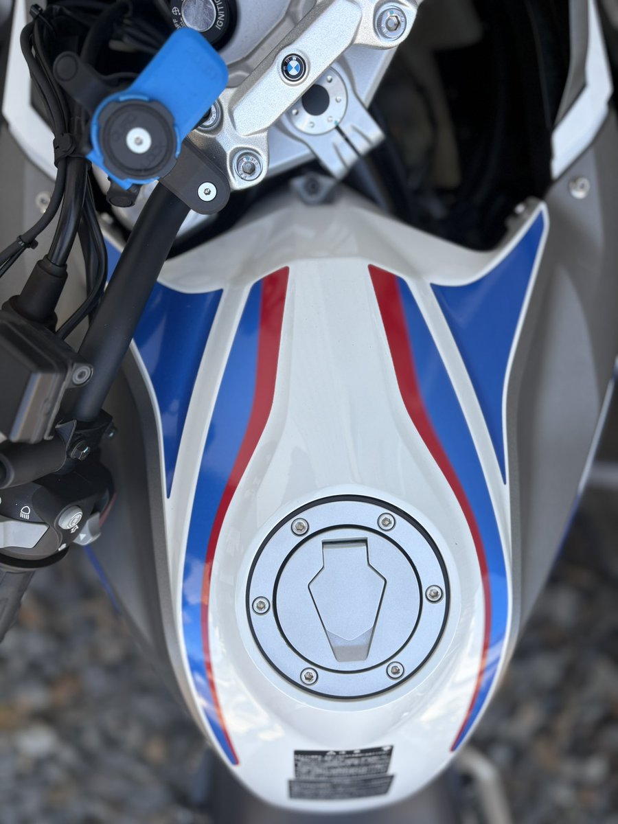 BlueG310gs's tweet photo. 涼しくなってきましたね😊 https://t.co/7SIyqBDlKv