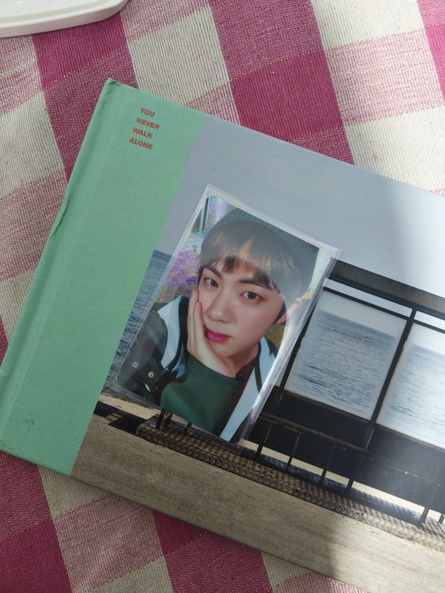 oleahee's tweet photo. wts // want to sell 
official photocard jin ynwa (you never walk alone) or album spring day tosca

💰 90k (incl all)
♡ vidcon by dm 
♡ bisa keep event with dp
📍tangsel, ina

(dm for more details ‼️)
wts wtb pc jin ynwa https://t.co/qQQp3rWK65
