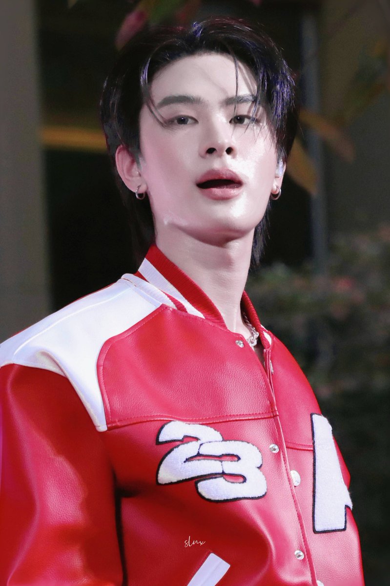 saallynexx's tweet image. ฟินจัด 🌱 

#แก้วนี้พี่ไทยเลี้ยง #HAPPYTHAIchayanonDAY
#21stTwentyFunWithTHAI #THAIchayanon