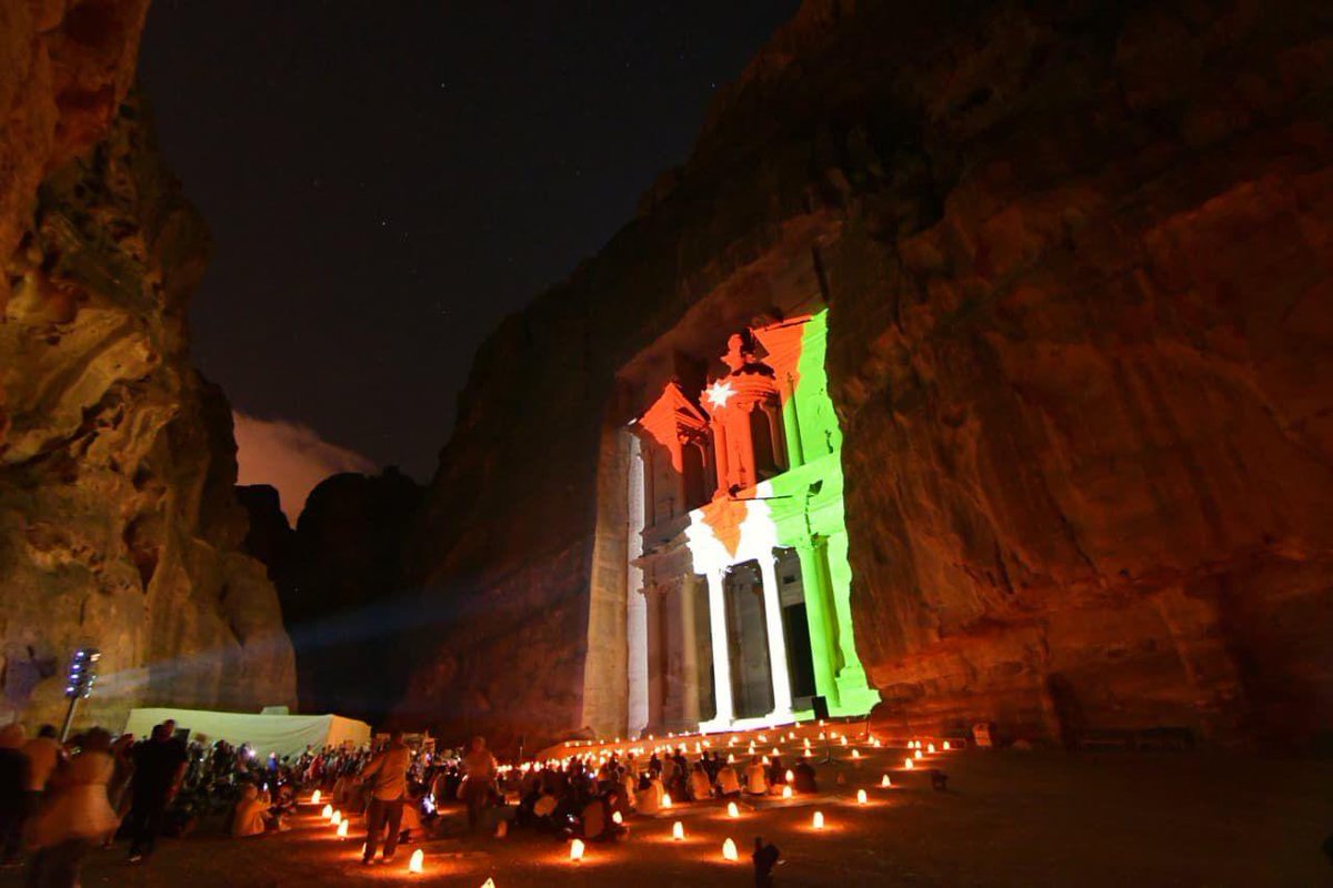EUinJordan's tweet photo. Come to Jordan and discover one of the 7 wonders of the world, #Petra - capital of the Nabateans where Jordan’s history meet European and world’s history. Thank you @braizat and @Mota_Jordan for leading our diplomatic caravan. https://t.co/7yDoitmyXI