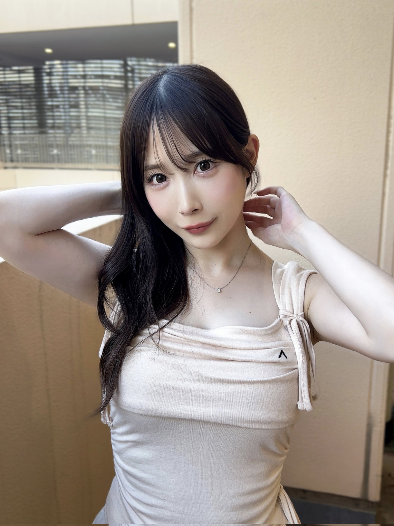 あいちゃん⭐️ 🖤🩶 連休明け全然起きられないし眠いし寒いね お兄ちゃんが最近