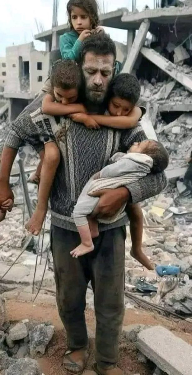 If you’re scrolling, PLEASE leave a dot.