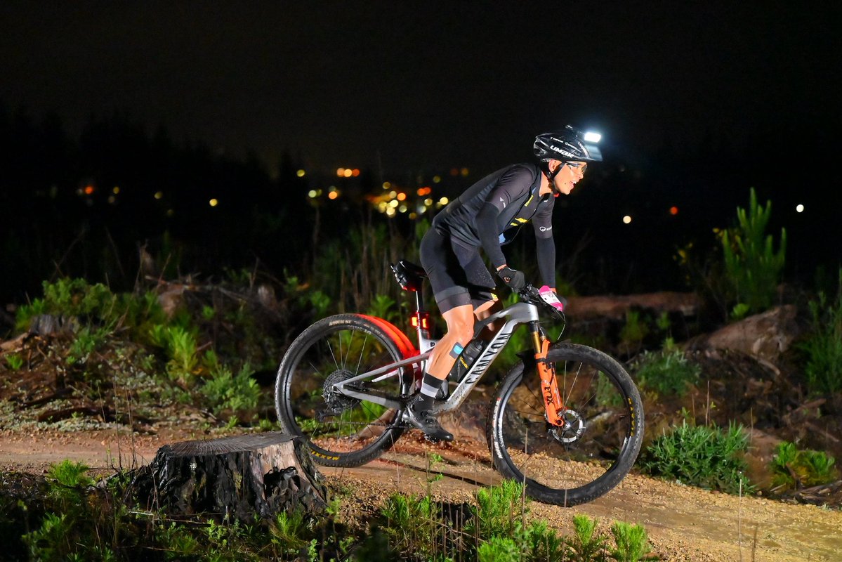 yukimtb's tweet image. ニュージーランド『WHAKA100』マイラーまで後1ヶ月！
南半球最大級の長距離MTBレース。
距離: 172.6km
獲得標高: 6,035m
昨年よりも過酷な設定⁉︎でも極上のトレイルコースは最高！
3位▶︎3位と来ているので次はもっと上に行きたい🔥
写真は昨年のもの🍾