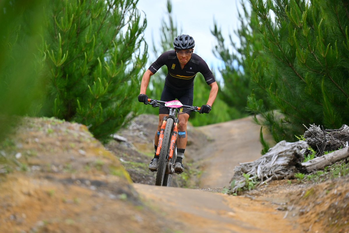 yukimtb's tweet image. ニュージーランド『WHAKA100』マイラーまで後1ヶ月！
南半球最大級の長距離MTBレース。
距離: 172.6km
獲得標高: 6,035m
昨年よりも過酷な設定⁉︎でも極上のトレイルコースは最高！
3位▶︎3位と来ているので次はもっと上に行きたい🔥
写真は昨年のもの🍾
