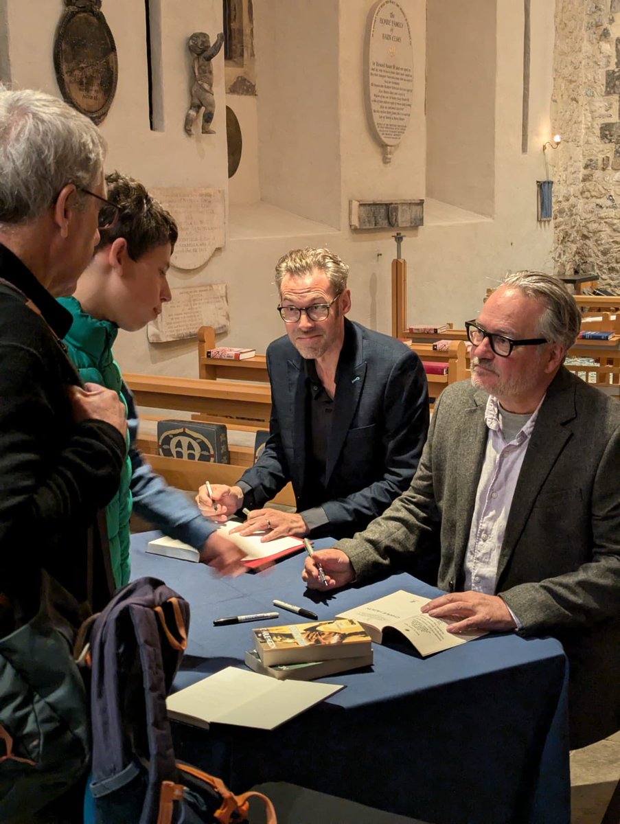 Barnes BookFest tweet media