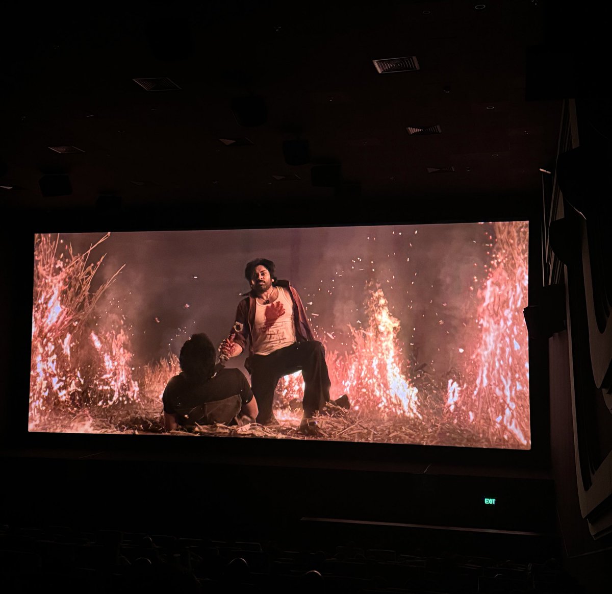 washi_777's tweet photo. OG is a power star redemption saga — a regular gangster drama elevated with fan-centric moments, top-notch music by thaman, and extraordinary cinematography. Pawan Kalyan’s screen presence is monstrous. Overall, it’s a feast for fans and a decent watch for neutrals.

#OGMovie #OG https://t.co/WKYGvoo1KA