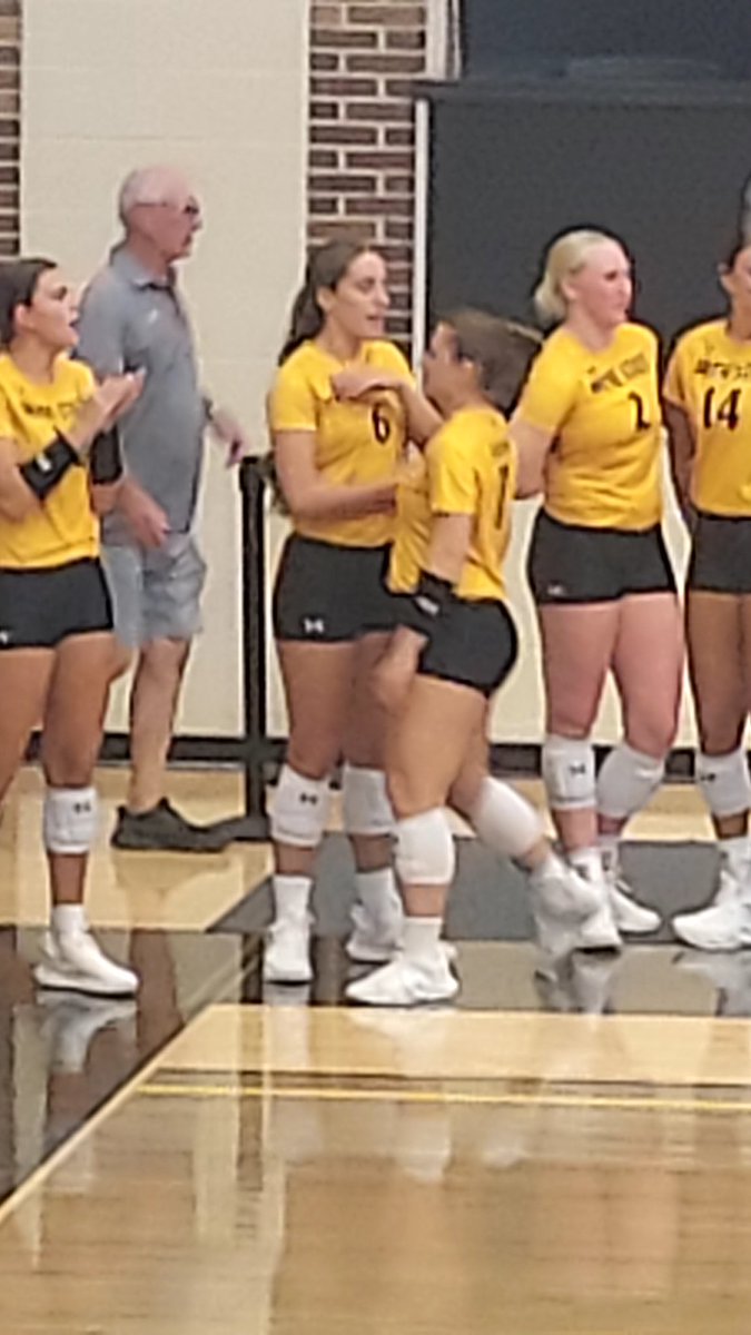 ERranch's tweet image. Wayne America