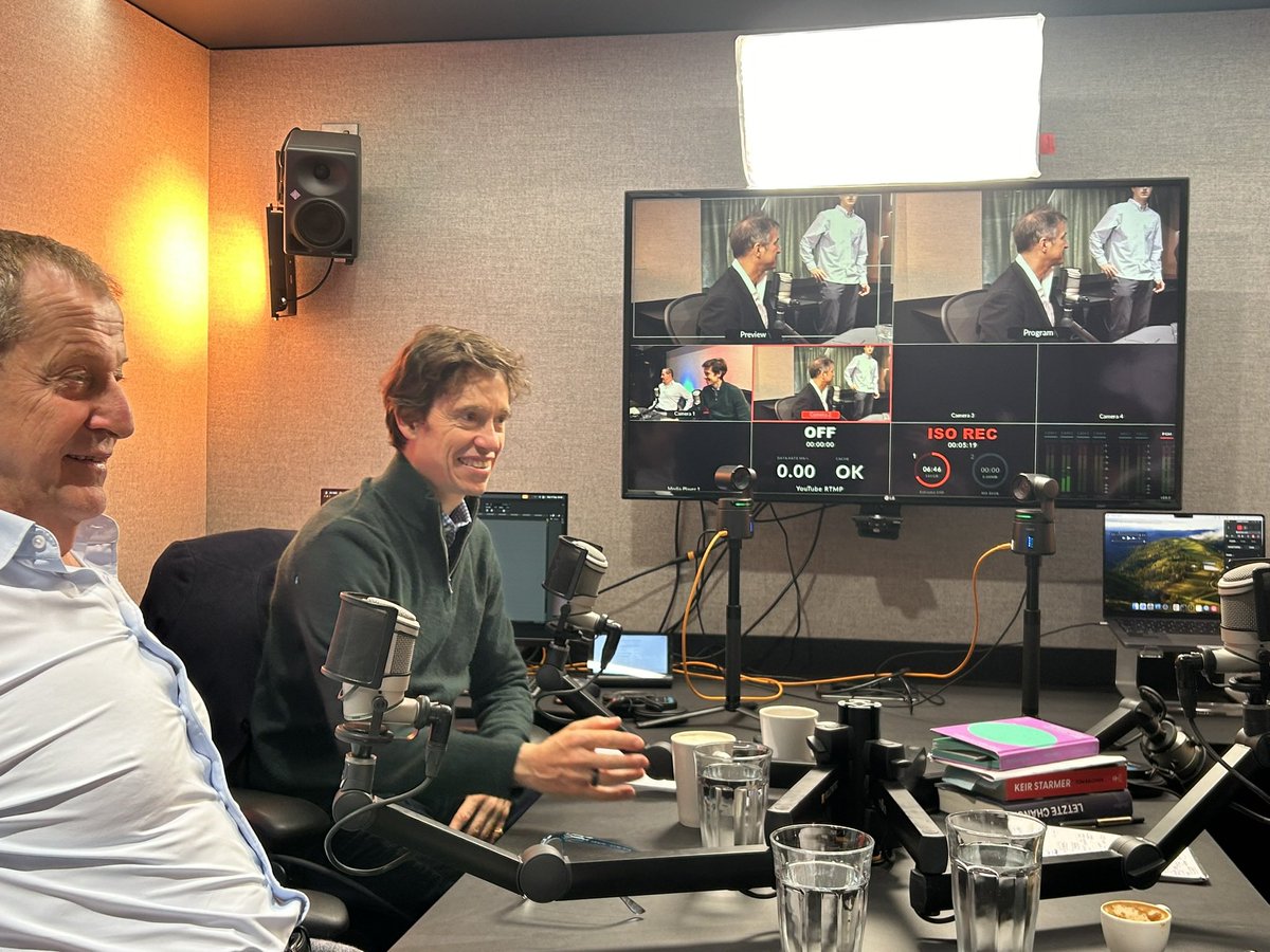 Will the identitarian Höcke-AfD take over Europe’s most powerful country?
How to act to prevent it? 

And what is the role of Trump &amp; <a href="/JDVance/">JD Vance</a>?

These issues matter, a lot. The situation is serious.

Many listeners agree: our talk with <a href="/campbellclaret/">ALASTAIR CAMPBELL</a> <a href="/RoryStewartUK/">Rory Stewart</a>