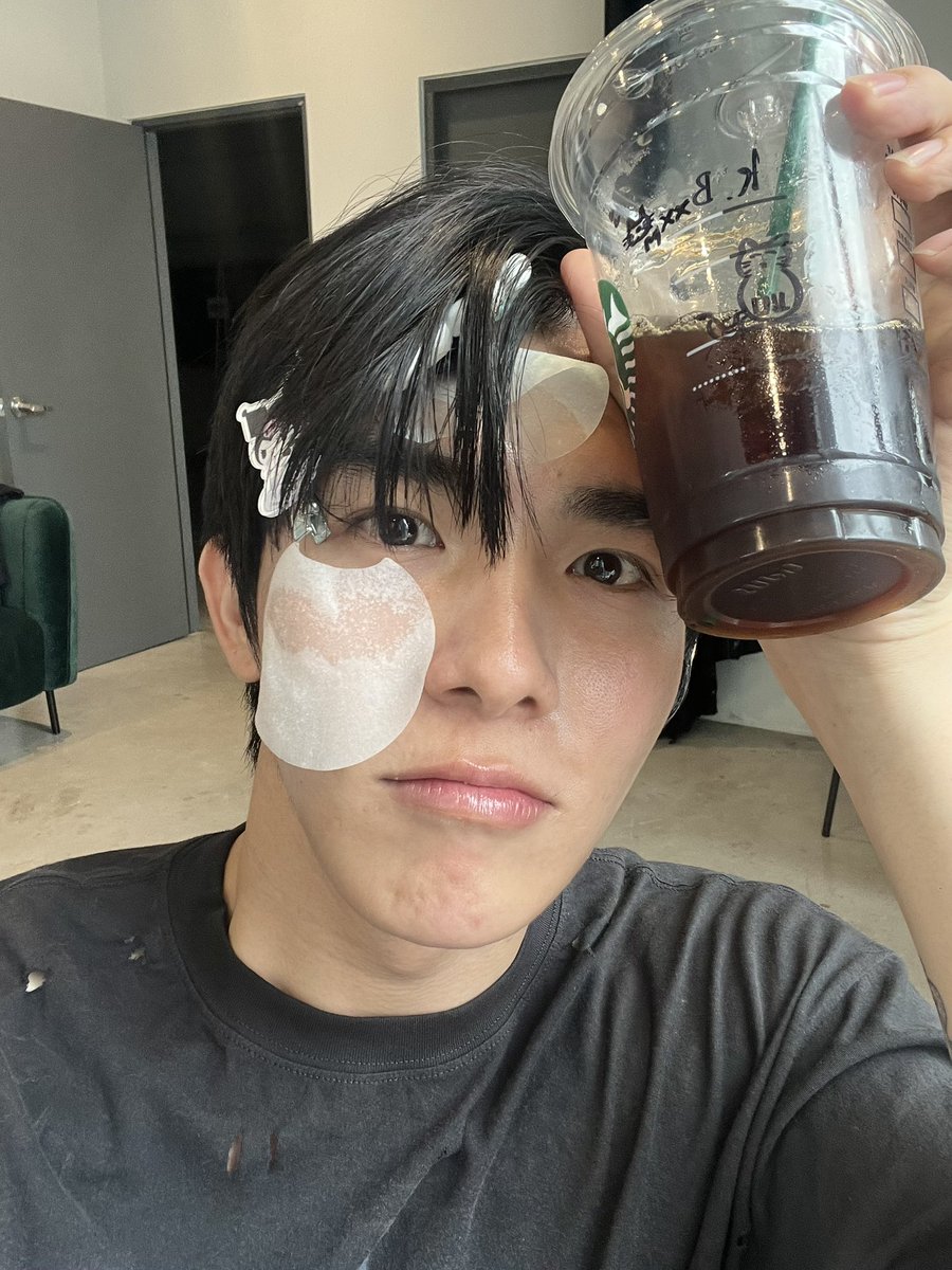 บอ อู มอ บูมบูม🐋✨ tweet media