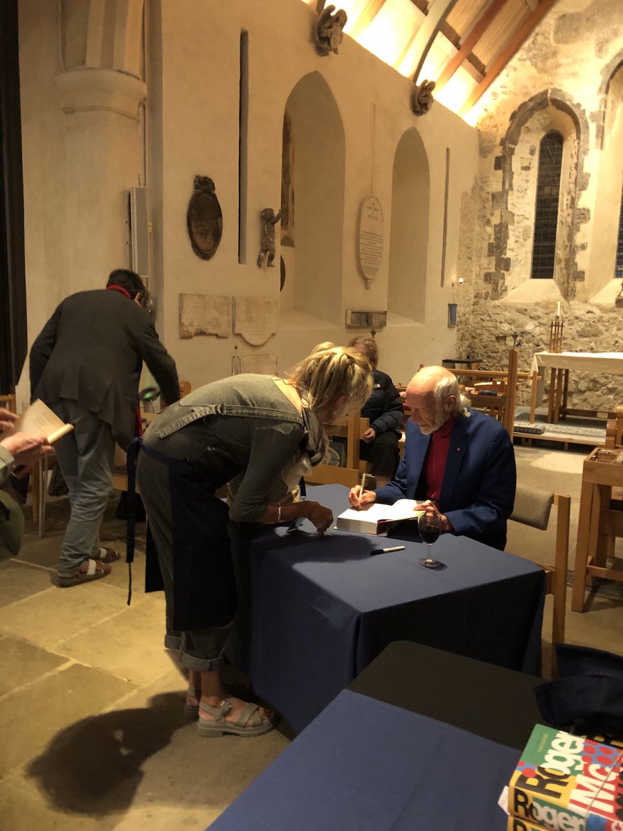 Barnes BookFest tweet media