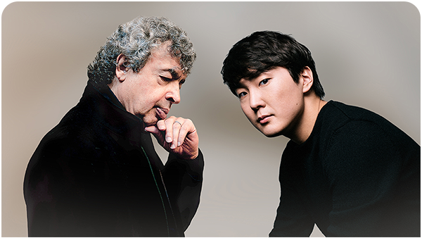 조성진 콘서트 리뷰: '탁월함'(outstanding)

09.26.25 체코 프라하, 루돌피눔 드보르자크 홀, 2025-26 시즌(창단 130주년) 체코 필하모닉의 개막 공연. #조성진  #체코 필하모닉  #라벨 피아노 협주곡 G장조

colinscolumn.com/ceska-filharmo…

서곡 대신 라벨이 재촉하여 공연의 막을 열었고, DG 음반을 통해