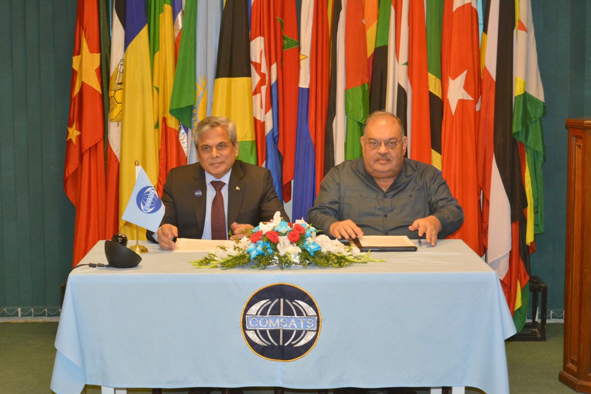 COMSATS_en's tweet image. #COMSATS launches International Training Program on Cyber Security for young professionals to enhance skills &amp;amp; expertise to ensure national development &amp;amp; global employability. 140+ enrolled for #CISSP Bootcamp from 🇬🇭🇮🇷🇯🇲🇯🇴🇰🇿🇲🇦🇳🇬🇵🇰🇵🇸🇸🇴🇸🇩🇸🇾🇹🇿🇹🇷🇹🇲🇾🇪