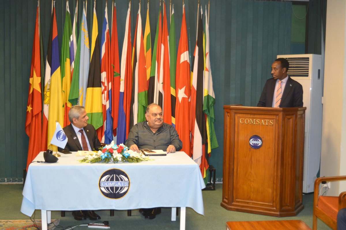 COMSATS_en's tweet image. #COMSATS launches International Training Program on Cyber Security for young professionals to enhance skills &amp;amp; expertise to ensure national development &amp;amp; global employability. 140+ enrolled for #CISSP Bootcamp from 🇬🇭🇮🇷🇯🇲🇯🇴🇰🇿🇲🇦🇳🇬🇵🇰🇵🇸🇸🇴🇸🇩🇸🇾🇹🇿🇹🇷🇹🇲🇾🇪