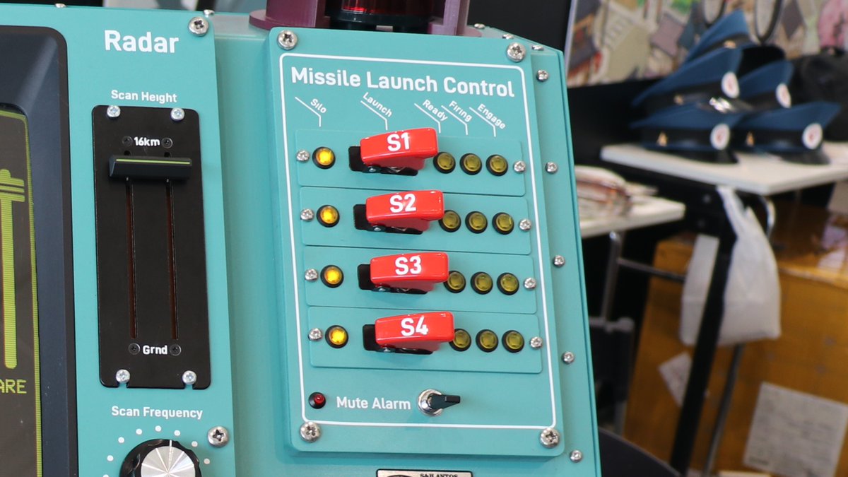 300kgのクソデカコントローラーだけでも笑えるのに、作業手順を守る重要性までわかる『PVKK: 惑星防衛砲指揮官』【TGS2025】
jp.ign.com/preview/81091/