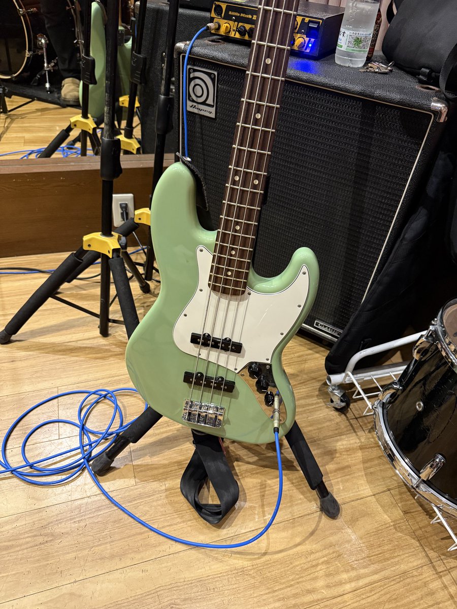 今日、僕はベーシストの日です。
チャザワウタガッセンのリハ。