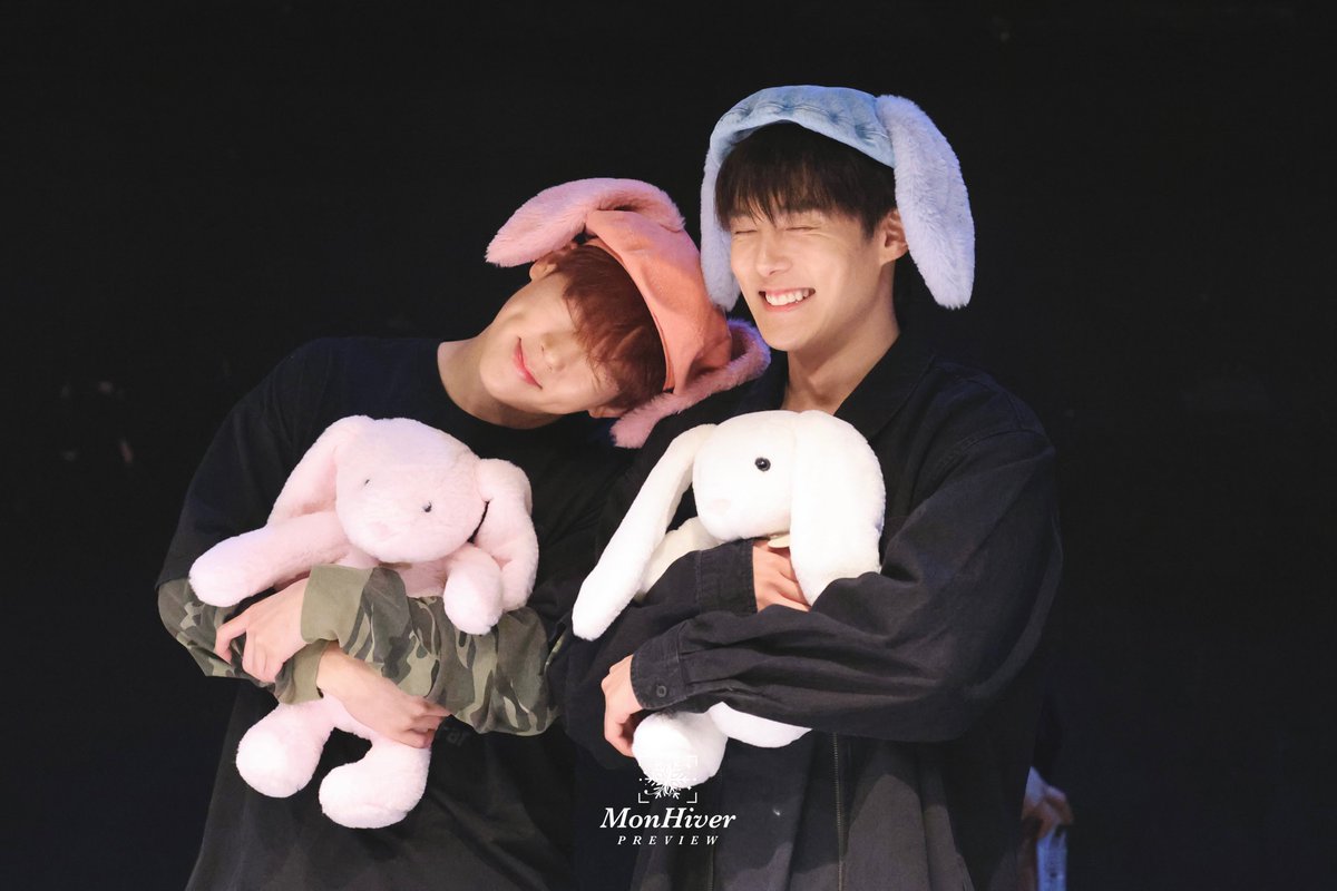 Monhiver_MX's tweet photo. 250927 #민혁 #주헌

#MONSTAX https://t.co/LBJfo62ABO
